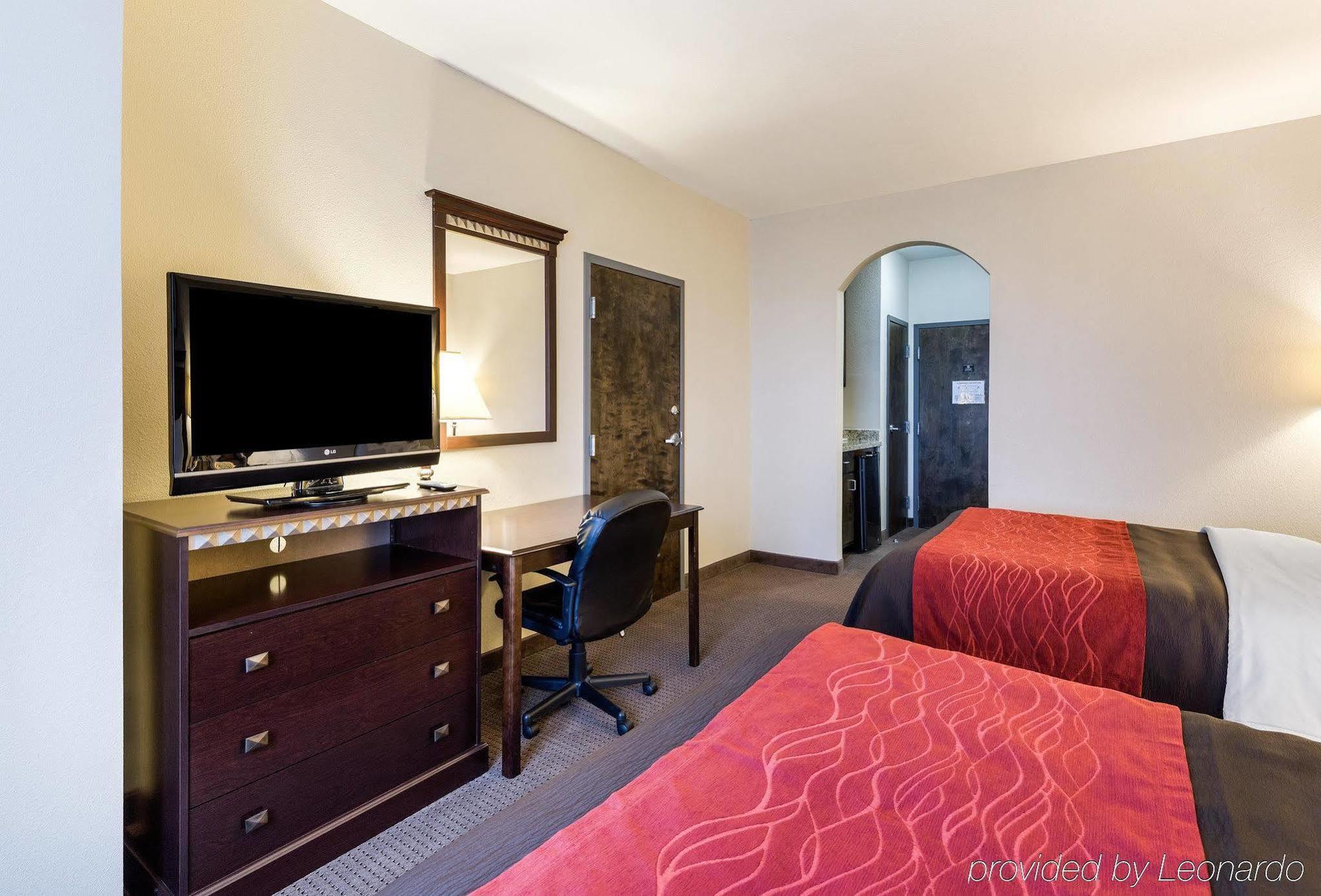 Comfort Inn & Suites Winnie Luaran gambar